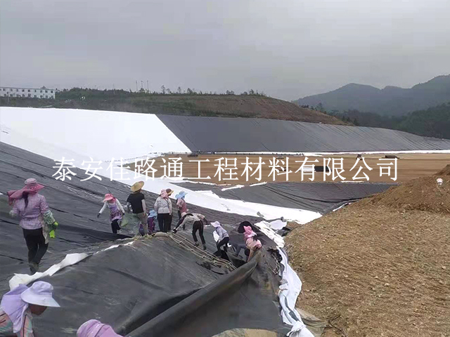 污水處理防滲膜施工須嚴(yán)格謹慎處理