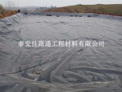人工湖防滲膜效果差？6 大原因讓防滲功能 “打