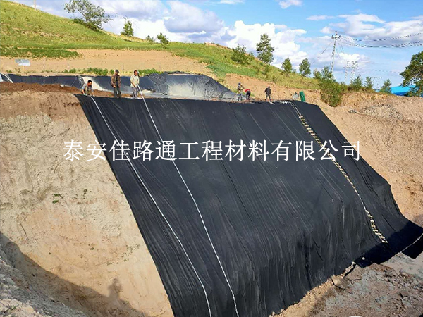蓄水池防滲膜破損不用慌？這些修復技巧超實用