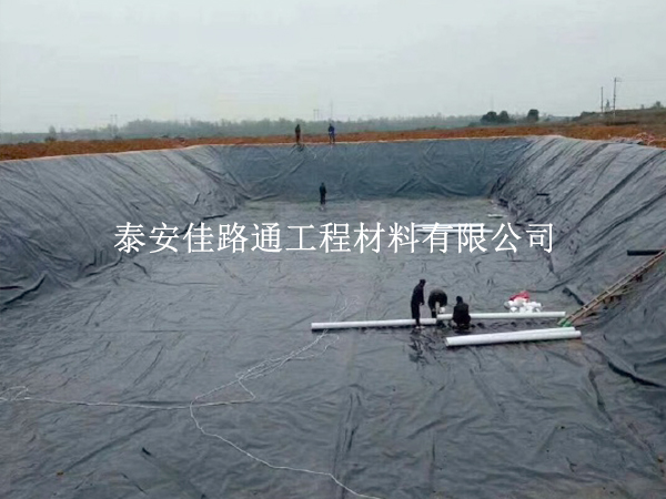 沼氣池防滲膜耐溫性全解析：從極端環(huán)境到長效